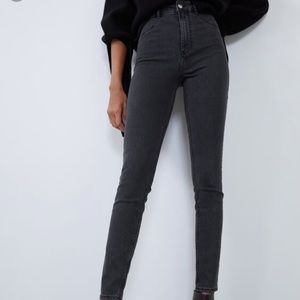 Zara Super Elastic High Rise Jeggings TRF
